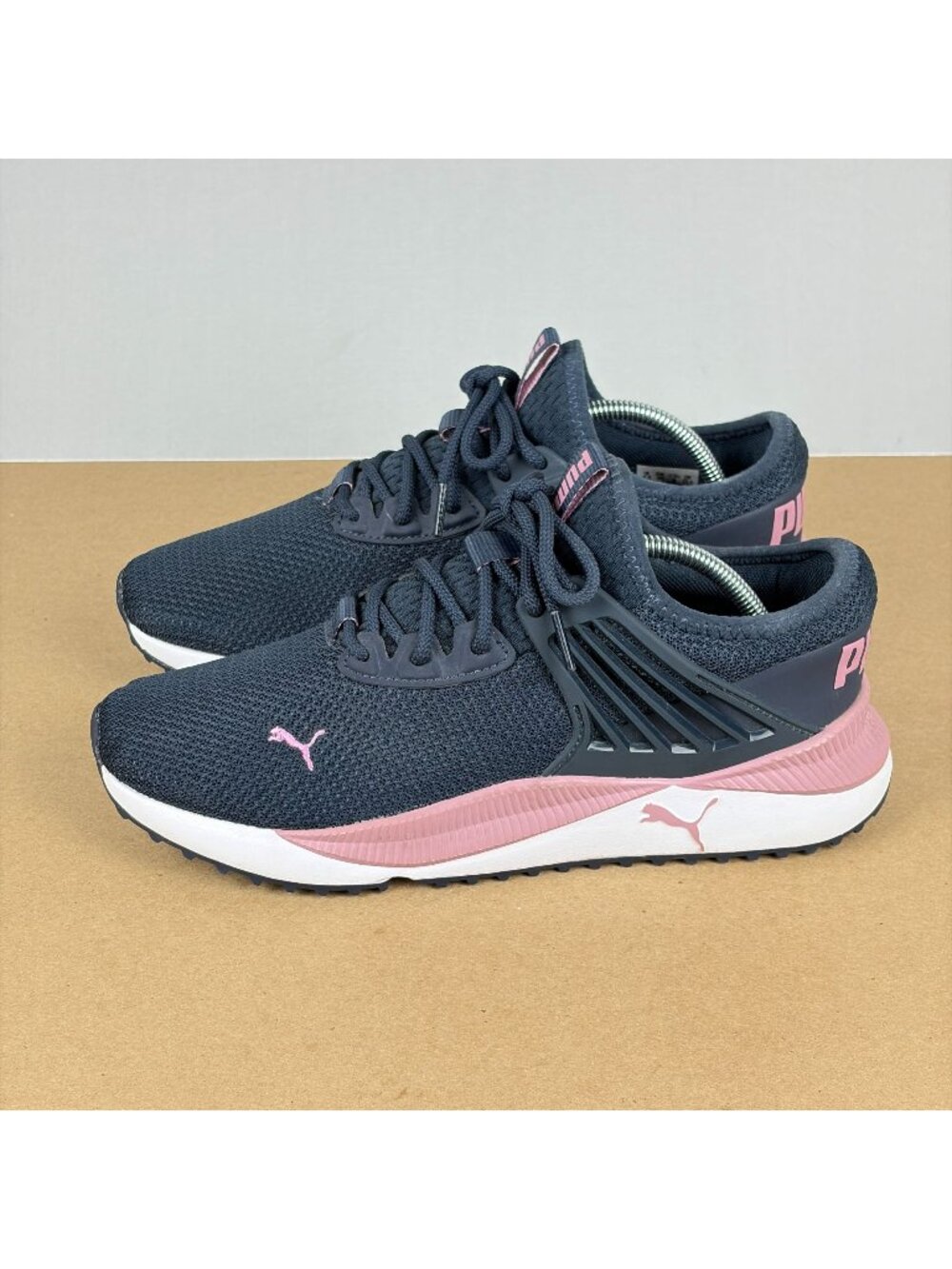 Puma Pacer Future Athletic Shoes Womens 9 Blue Pink White Breathable Lace Up